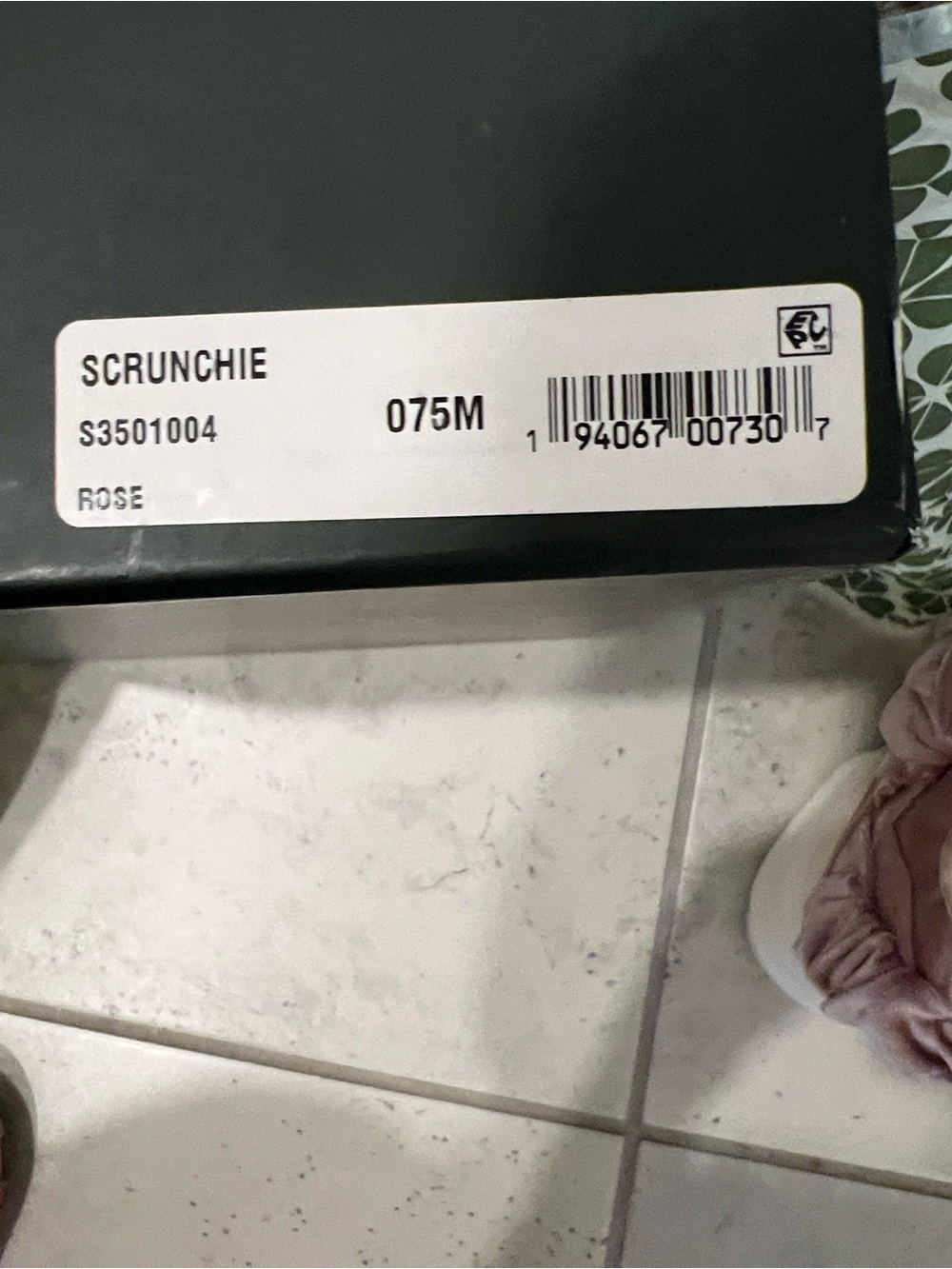 NWT kate spade Cream and Blush Pink scrunchie sneaker in plush and leather - Picture 2 of 12